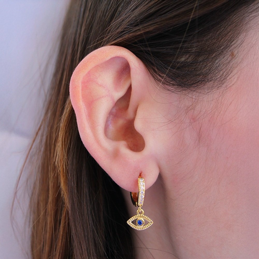 BRINCO ARGOLA CLICK ZIRC OLHO GREGO FRISADO 1 CM ZIRCONIA AZUL OU CRISTAL BX OS BRINCOS NAO ACOMPANHAM TARRAXAS